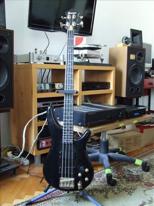 Ibanez MC 2924, artist series