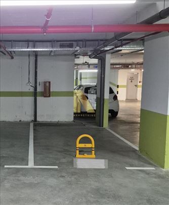 Izdavanje GaraŽnog Mesta U Kraljevom Parku