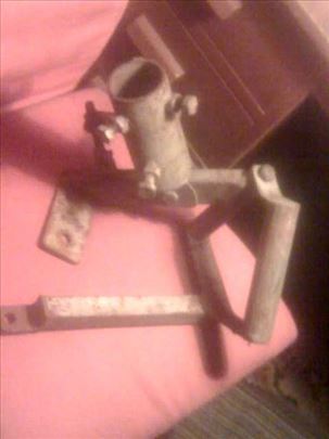 ledja pokretna za SAT-TV, pokrivaju 90 stepeni