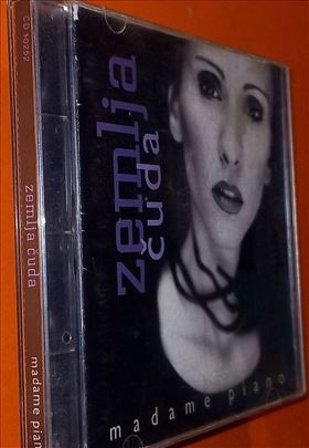 Madame Piano Zemlja čuda