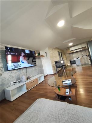 Nov stan u blizini Farmaceuskog Fakulteta