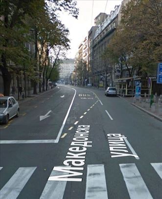 895 m² • Odlična lokacija • Uknjižen