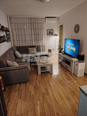 Banjica, Voždovac, 55 kvadrata