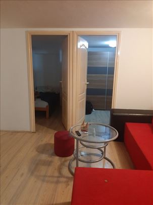 Čukarica-garaža adaptirana u stan 18m2+22m2