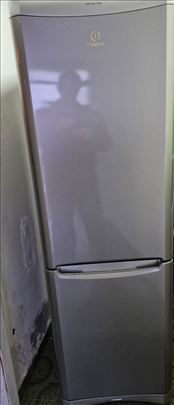Frižider Indesit NO Frost
