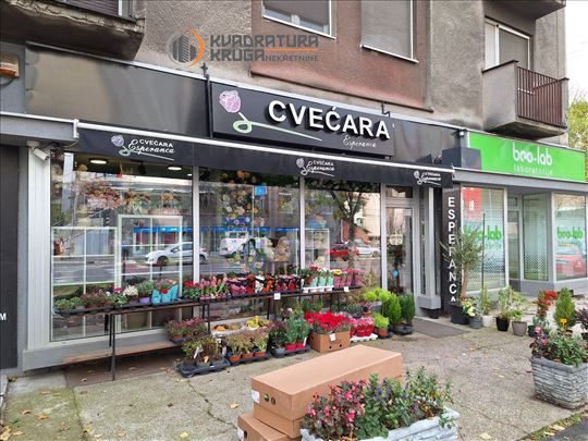 IDEALNA pozicija, sadržajan, odlično održavan