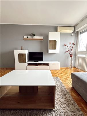 📍Izdaje se 2.0-soban stan–Bulevar Despota Stefana