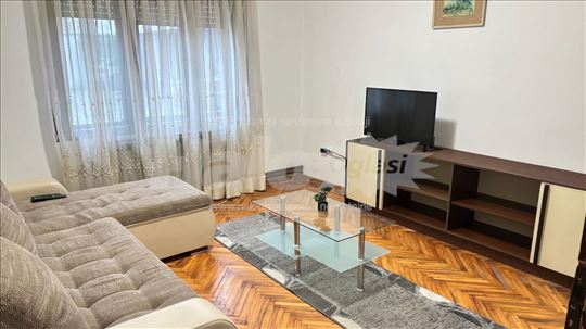 Izdavanje stana - Zemun Pregrevica