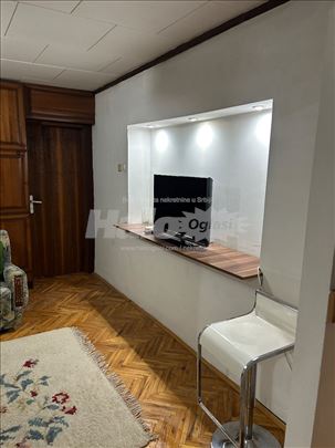 Izdavanje stana u centru Niša