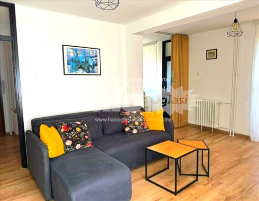  Jednoiposoban stan u Centralnoj radionici 