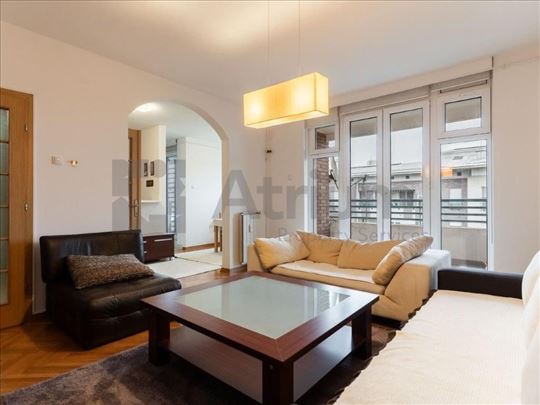 Kvalitetan stan u blizini Beogradske Arene