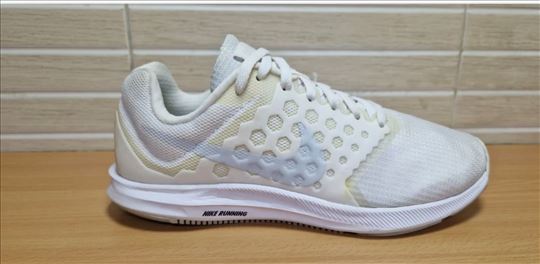 Nike Downshifter 7 (br.35,5)