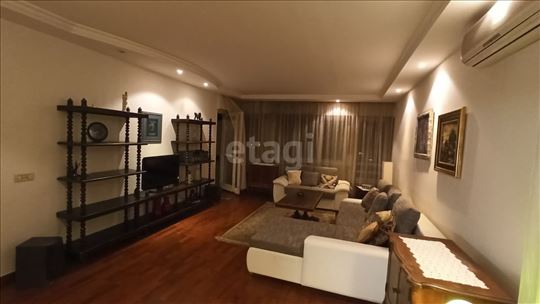 Novi Beograd, blok 45, komforan trosoban stan 89m2