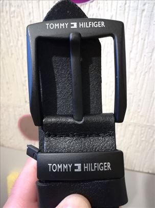 Novi muski kozni kais Tommy Hilfiger Crna snala