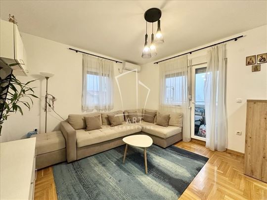 Odličan stan u zgradi novije gradnje ID#13052