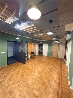 Poslovni prostor na Senjaku