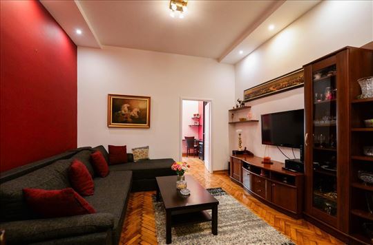 Vračar, Resavska, 86m2, salonski, uknjižen