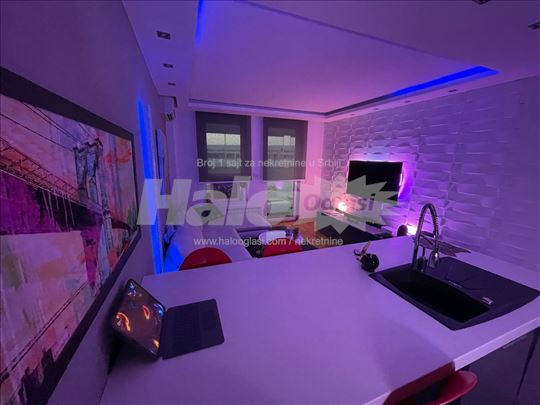 Zanimljiv i komforan stan Belvil Delta City 