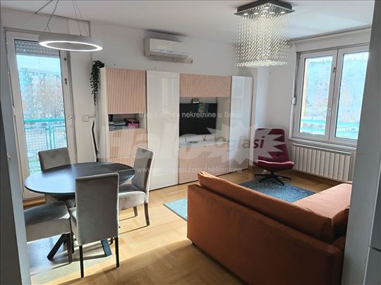 2,5-soban stan u naselju Stepa Stepanović