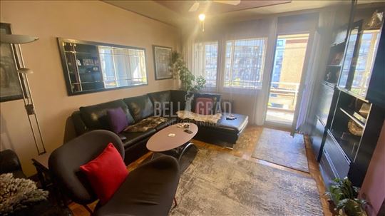 Blok 19a,prostran idealan za porodicu, uknjižen