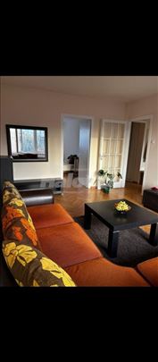 Centar, Takovska 2,5, 66m2, renoviran, vlasnik