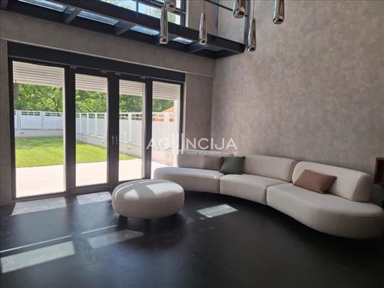 Dedinje 244m2, novo, moguća zamena ID#1003