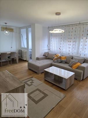 Dvosoban stan 61m2 - Top lokacija