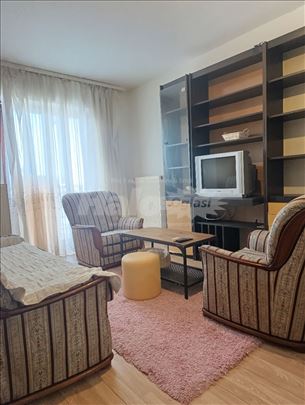 Izdaje se jednoiposoban stan u Zarkovu