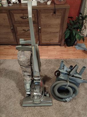 Kirby 7 servisiran sa garancijom