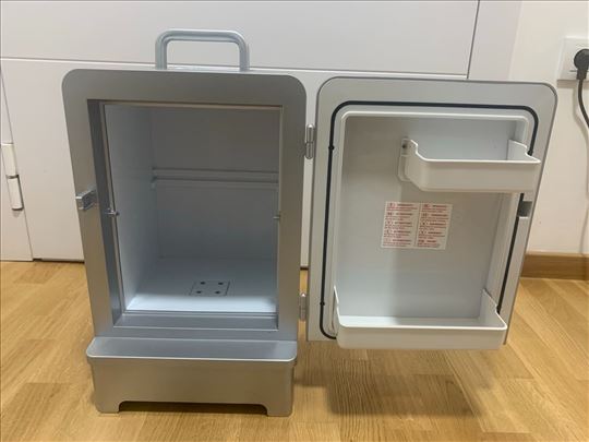 Mini frižider TraXon BSF silver 12- 220 v - extra