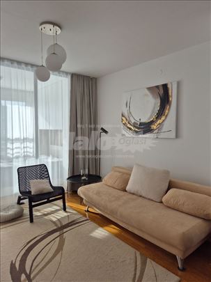 Moderan, svetao i udoban stan, naselje Belville