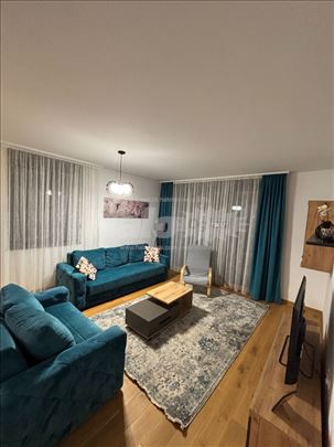 Stan sa garazom Zemun(Novi Grad)