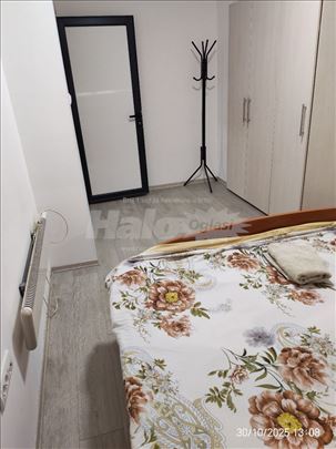 Nov namešten stan u Prokuplju 