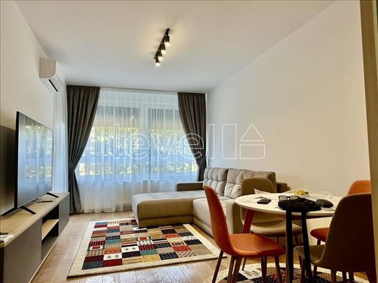 Novi Sad, Centar, Stan, 1.5, 44,00m2