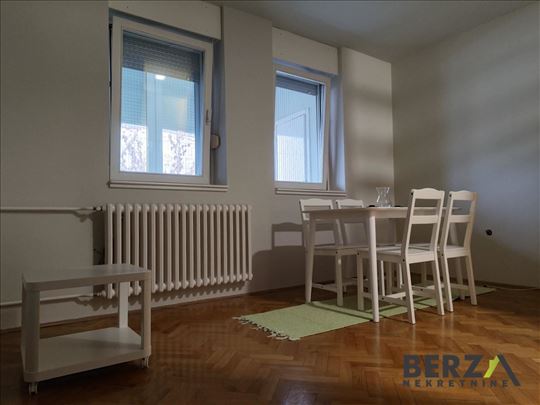 Novi Sad, Kej, Stan, 2.5, 68,00m2