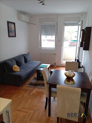 Novi Sad, Nova Detelinara, Stan, 1.5, 38,00m2