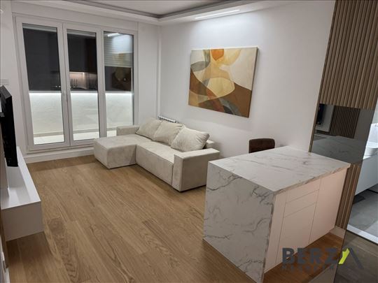 Novi Sad, Socijalno, Stan, 1.5, 42,00m2