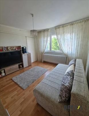 Novi Sad, Stanica, Stan, 2.5, 56,00m2