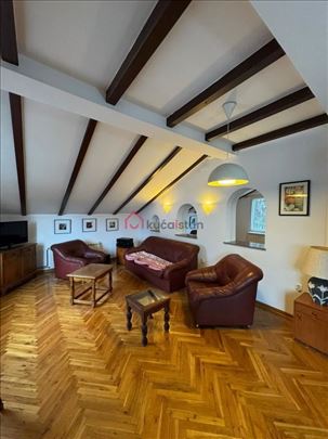 Renoviran - nov nameštaj. Osunčan. Odična povezano