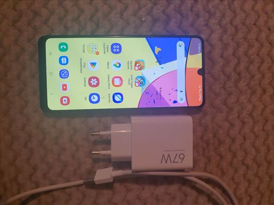 Samsung A31 