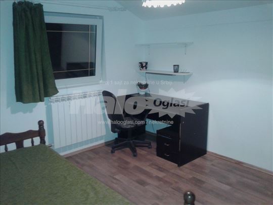 Soba na Zvezdari sa svim troskovima