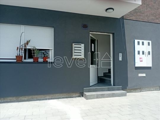 Stan,Novi Sad,Adice,kv: 29.00, € 46300, ID: 100125