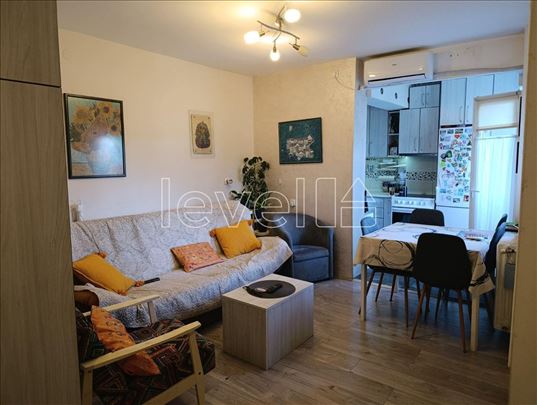 Stan,Novi Sad,Avijacija,kv: 50.00, € 130000, ID: 1