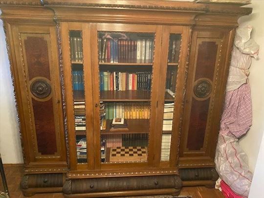 Stilski nameštaj, vrhunski