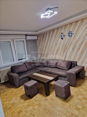 Dvosoban lux, Dorćol