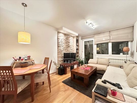 Hotel Yu, renoviran 3s, kockica ID#13096