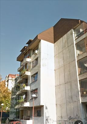 Izdajem nenamešten dvosoban stan