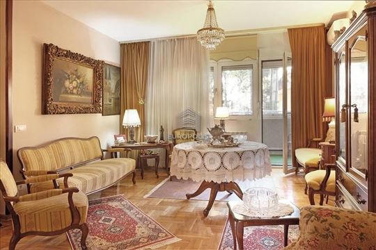 Izuzetan, 3.0, Vračar ID#8174