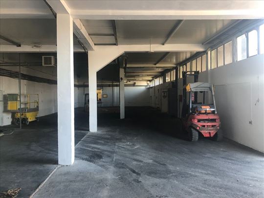 Krnjaca- Pancevacki put magacin 800m2