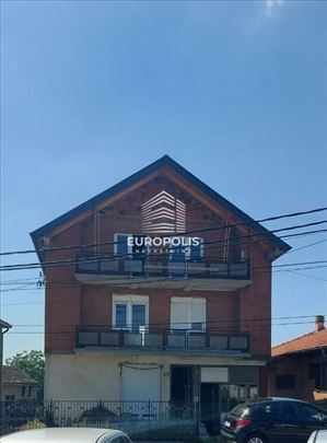 Kuća u centru Vranića na placu od 7,5 ari ID#8700